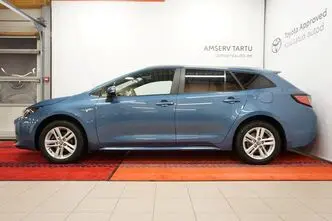 Toyota Corolla, 1.8, 72 kW, hybrid, automatic, front-wheel drive