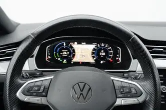 Volkswagen Passat, 1.4, 160 kW, bensiin, automaat, esivedu