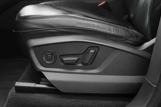 Audi Q8, 3.0, 210 kW, diisel, automaat, nelikvedu