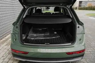 Audi Q5, 2.0, 120 kW, diesel, automatic, front-wheel drive