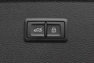 Audi Q5, 2.0, 120 kW, diesel, automatic, front-wheel drive