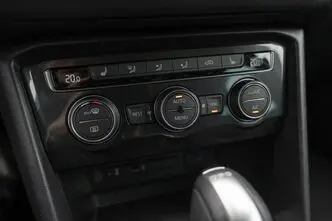 Volkswagen Tiguan, 1.4, 110 kW, bensiin, automaat, esivedu