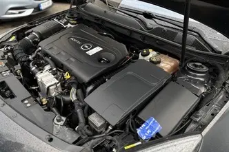 Opel Insignia, 2.0, 143.1 kW, diesel, manual, front-wheel drive