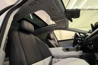 Hyundai, 320 kW, elektrība, automātiskā, pilnpiedziņa