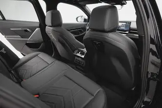 BMW 520, 2.0, 145 kW, hibrīds, automātiskā, aizmugurējā piedziņa