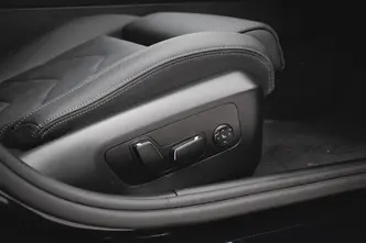 BMW 520, 2.0, 145 kW, hibrīds, automātiskā, aizmugurējā piedziņa