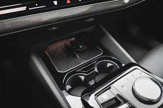 BMW 520, 2.0, 145 kW, hibrīds, automātiskā, aizmugurējā piedziņa