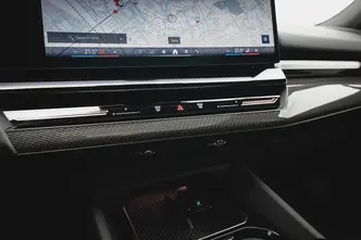 BMW 520, 2.0, 145 kW, hibrīds, automātiskā, aizmugurējā piedziņa