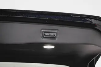 BMW 520, 2.0, 145 kW, hibrīds, automātiskā, aizmugurējā piedziņa