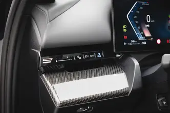 BMW 520, 2.0, 145 kW, hibrīds, automātiskā, aizmugurējā piedziņa