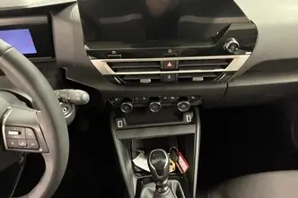 Citroën C4, 1.2, 74 kW, petrol, manual, front-wheel drive