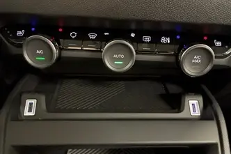 Citroën C4, 1.2, 74 kW, petrol, manual, front-wheel drive