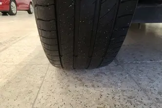 Hyundai Kona, electric, automatic, front-wheel drive