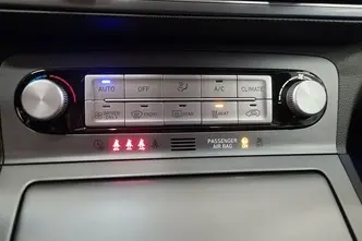 Hyundai Kona, electric, automatic, front-wheel drive