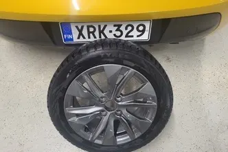 Peugeot 208, 1.2, 74 kW, petrol, automatic, front-wheel drive