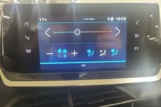 Peugeot 208, 1.2, 74 kW, petrol, automatic, front-wheel drive