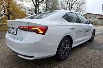 Škoda Octavia, 1.5, 110 kW, hübriid, automaat, esivedu