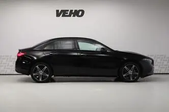 Mercedes-Benz A 180, 1.3, 100 kW, hübriid, automaat, esivedu