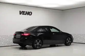 Mercedes-Benz A 180, 1.3, 100 kW, hübriid, automaat, esivedu