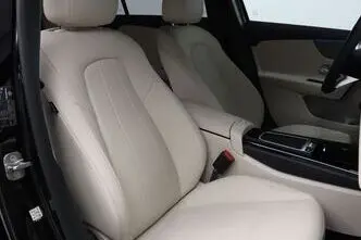 Mercedes-Benz A 180, 1.3, 100 kW, hübriid, automaat, esivedu