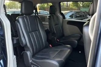 Chrysler TOWN & COUNTRY, 3.6, 211 kW, petrol, automatic, front-wheel drive