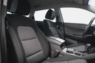 Hyundai Tucson, 1.6, 100 kW, diesel, automatic, front-wheel drive