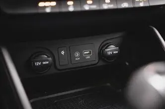 Hyundai Tucson, 1.6, 100 kW, diesel, automatic, front-wheel drive