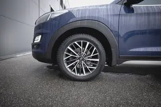 Hyundai Tucson, 1.6, 100 kW, diesel, automatic, front-wheel drive