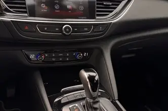 Opel Insignia, 1.5, 121 kW, bensiin, automaat, esivedu