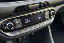 Hyundai i30, 1.4, 103 kW, bensiin, automaat, esivedu