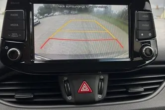 Hyundai i30, 1.4, 103 kW, bensiin, automaat, esivedu