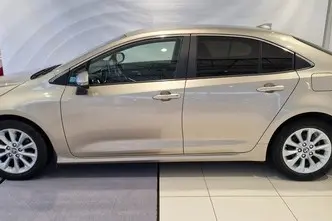 Toyota Corolla, 1.5, 92 kW, bensiin, automaat, esivedu