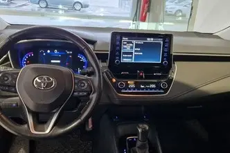 Toyota Corolla, 1.5, 92 kW, bensiin, automaat, esivedu