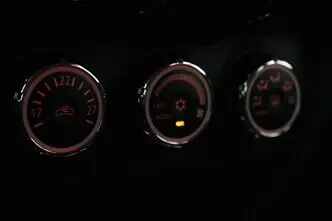 Citroën C4 Aircross, 1.6, 86 kW, bensiin, manuaal, esivedu