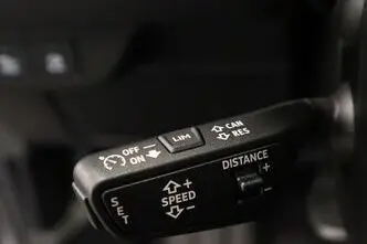 Audi Q4 e-tron, 77 kW, elekter, automaat, nelikvedu