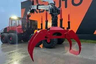 Komatsu 895 8x8, 210 kW, diisel, automaat