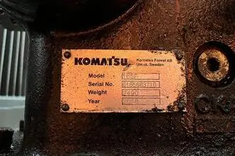 Komatsu 895 8x8, 210 kW, diisel, automaat