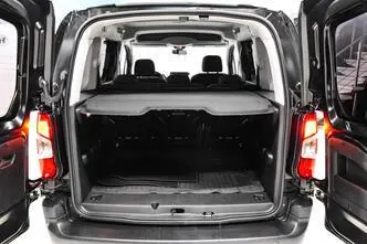 Citroën Berlingo, bensiin, manuaal, esivedu