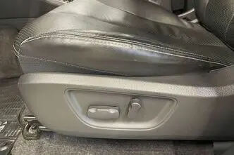 Mitsubishi L200, 2.3, 110 kW, дизель, автомат, полный привод