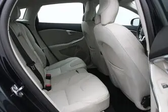 Volvo V40, 2.0, 88 kW, diisel, manuaal, esivedu