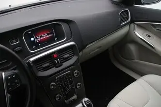 Volvo V40, 2.0, 88 kW, diisel, manuaal, esivedu