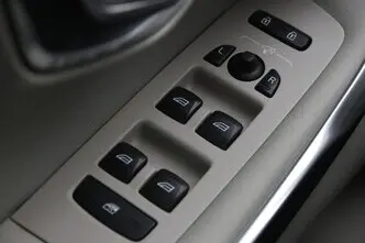 Volvo V40, 2.0, 88 kW, diisel, manuaal, esivedu