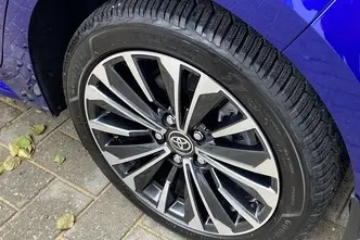 Toyota Corolla, 1.8, 72 kW, hübriid, automaat, esivedu