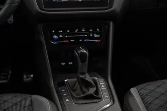 Volkswagen Tiguan, 1.4, 110 kW, pistikhübriid, automaat, esivedu