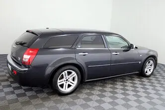 Chrysler 300C, 3.0, 160 kW, diisel, automaat, tagavedu