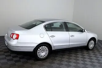 Volkswagen Passat, 2.0, 110 kW, bensiin, manuaal, esivedu