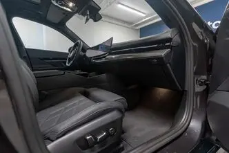 BMW 520, 2.0, 145 kW, hibrīds, automātiskā, pilnpiedziņa