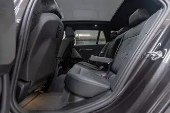 BMW 520, 2.0, 145 kW, hibrīds, automātiskā, pilnpiedziņa