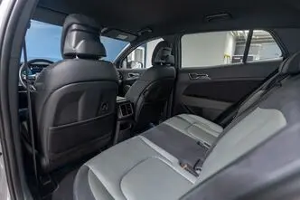 Kia Sportage, 1.6, 110.1 kW, hübriid, automaat, esivedu