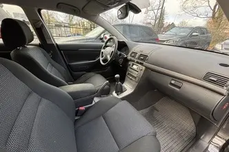 Toyota Avensis, 1.8, 95 kW, bensiin, manuaal, esivedu